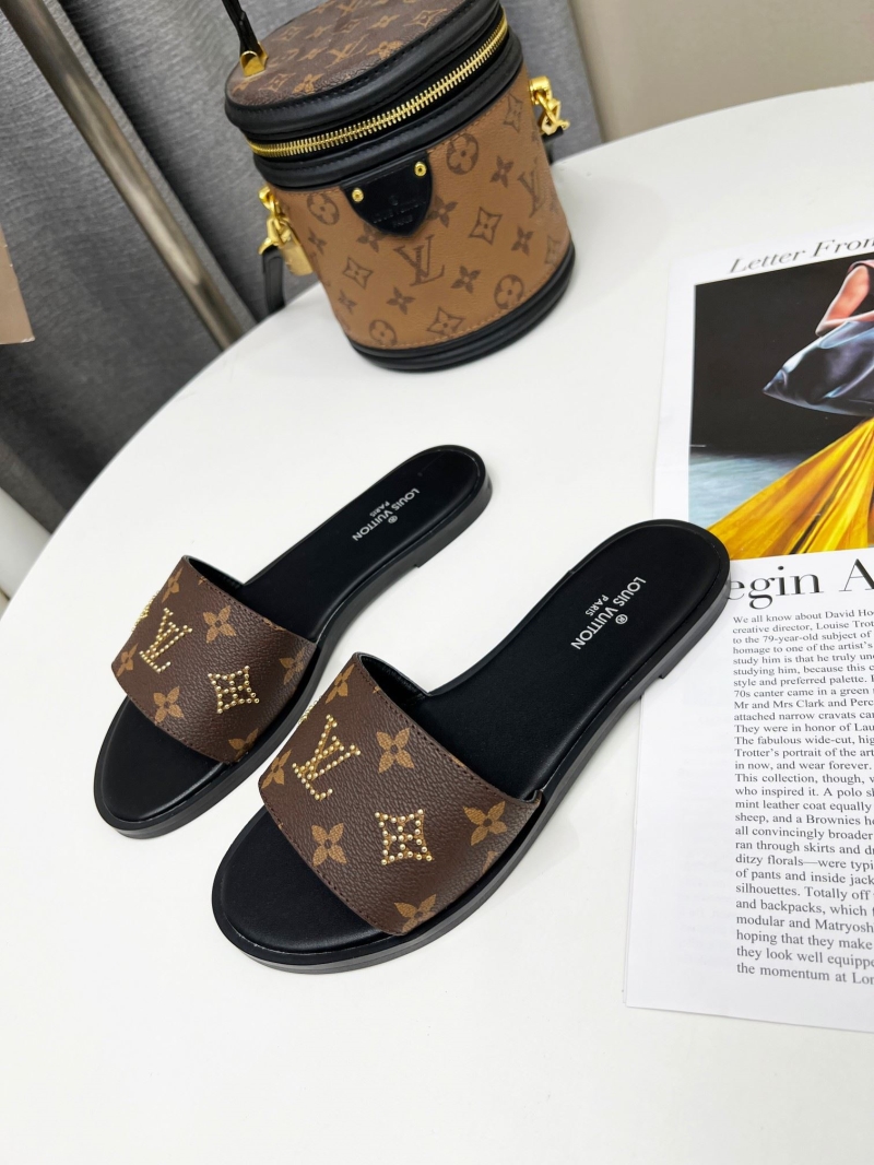 Louis Vuitton Slippers